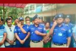 আগৈলঝাড়ায় দুর্গাপূজার মণ্ডপ পরিদর্শন করলেন ডিআইজি জুলফিকার আলী হায়দার