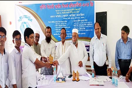 আগৈলঝাড়ায় দুর্নীতি বিরোধী