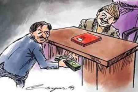 আগৈলঝাড়ায় তিনদিন পরে ঘুষের টাকা ফেরত দিলেন বন মালি দেলোয়ার বেপারী-অভিযুক্তর বিরুদ্ধে কোন ব্যবস্থা নেয়নি সংশ্লিষ্ঠ প্রশাসন