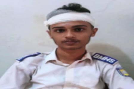 ঝিকরগাছায় কিশোর গ্যাংয়ের সদস্যদের নামে থানায় মামলা-২ জনকে বিজ্ঞ আদালতের প্রেরণ