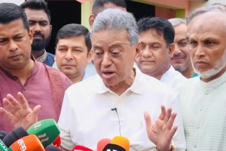 বন্যার্তদের পুনর্বাসন