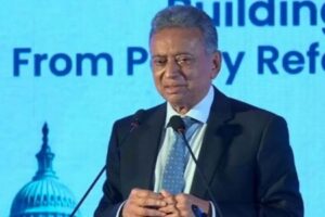 বিদ্যুৎ-গ্যাস সংকট কাটাতে আরও দুই বছর সময় প্রয়োজন: অর্থমন্ত্রী