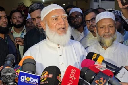 জাতীয় স্বার্থে সরকারকে সহযোগিতার আশ্বাস জামায়াত আমিরের