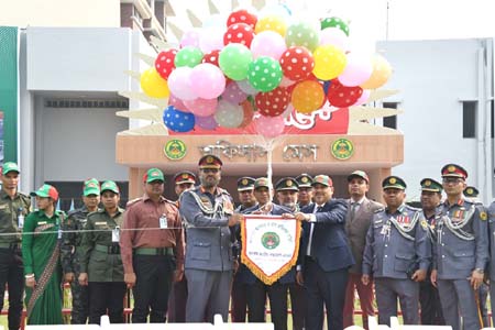দেশ গড়ায় আনসার বাহিনীর ভূমিকা অপরিসীম -স্বরাষ্ট্র উপদেষ্টা