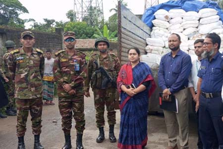 পলিথিন বিরোধী যৌথ অভিযানে