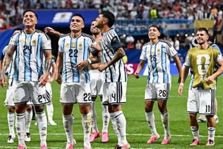 কোয়ার্টার ফাইনালে আর্জেন্টিনা