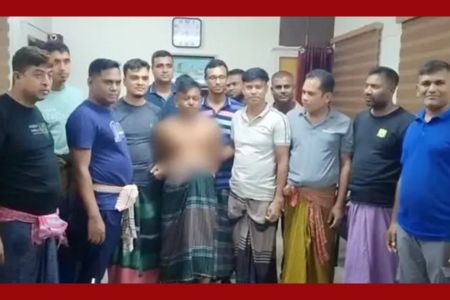 নড়াইলে পুলিশের অভিযানে ডাকাত গ্রেপ্তার