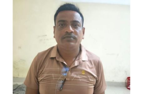 বেনাপোলে আওয়ামীলীগ নেতা মিজানুর রহমান পিন্টু গ্রেপ্তার