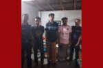 পাইকগাছার কপিলমুনিতে মুদি দোকানের আড়ালে মাদক ব্যবসা, ইয়াবাসহ ৩ জন আটক