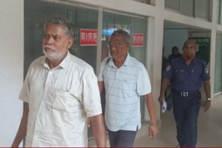 ঝিনাইদহে নাশকতা মামলায় আওয়ামী লীগের সাবেক এমপি সহ গ্রেফতার ৫