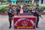 বেনাপোল পুটখালী সিমান্ত থেকে ১৯৯ বোতল ভারতীয় নেশা জাতীয় সিরাপসহ এক মাদক কারবারি আটক
