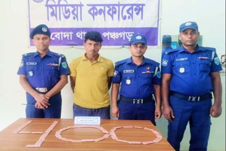পঞ্চগড়ের বোদায় ৪০০ পিচ ট্যাপেন্টাডল ট্যাবলেটসহ ১ মাদক ব্যবসায়ী আটক