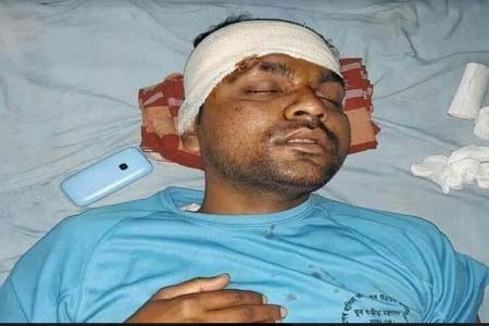 ঝিনাইদহে সাংবাদিকের উপর দূর্বৃত্তদের হামলা