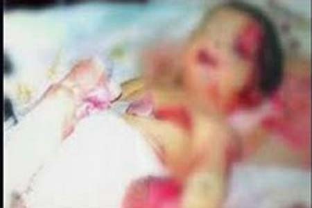 মেয়েকে আছড়ে হত্যা