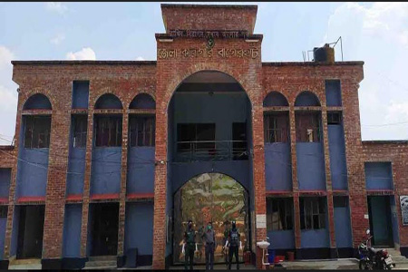করোনায় ৪৮ কারাবন্দি মুক্তি পেতে পারে বাগেরহাটে
