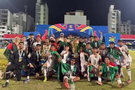 সাফ অনূর্ধ্ব-২০ টুর্নামেন্টের ফাইনালে ভারতকে হারিয়ে চ্যাম্পিয়ন