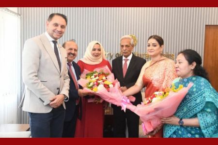 সংস্কৃতি মন্ত্রীর সঙ্গে যুক্তরাজ্যের এপিপিজি প্রতিনিধিদলের বৈঠক