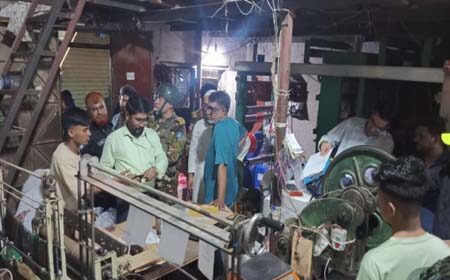 নিষিদ্ধ ঘোষিত পলিথিন জব্দ