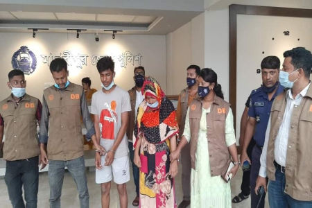 মাদারীপুরে ত্রিভুজ প্রেমের কারনে বিসিএস পরীক্ষার্থী ইমনকে গলাকেটে হত্যা: পুলিশ সুপার