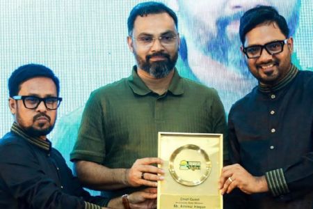 এক হাজার ফাউন্ডারকে জমির দলিল দিল ‘সুখের খামার’