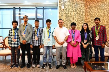 দেশে গণিত অলিম্পিয়াডের কার্যক্রম বিস্তৃত করতে সব ধরনের সহযোগিতা করবে সরকার – প্রধানমন্ত্রী