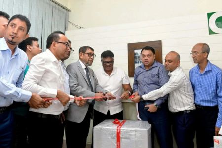 উন্নত চিকিৎসায় ১৫টি হাসপাতালে হেমাটোলজি মেশিন অনুদান