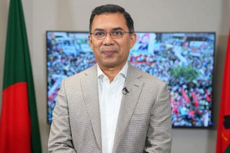 উপনির্বাচনকে সামনে রেখে বগুড়ায় প্রধানমন্ত্রীর সফর স্থগিত