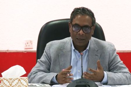 ১ লাখ স্বাস্থ্য কর্মী নিয়োগ দেবে সরকার, ৮০ হাজারই নারী - স্বাস্থ্য প্রতিমন্ত্রী