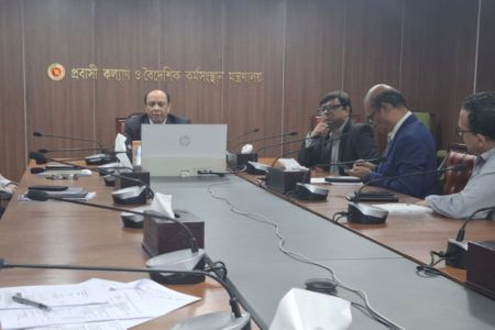 বিদেশে কর্মী মারা গেলে মরদেহ দ্রুত দেশে পাঠানোর নির্দেশনা প্রধানমন্ত্রীর