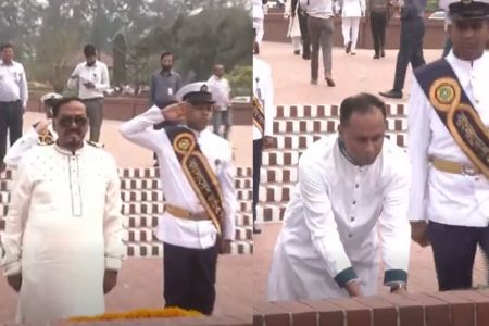 জাতীয় স্মৃতিসৌধে স্পিকার ও ডেপুটি স্পিকারের শ্রদ্ধা