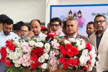 ৩৭ লাখ মানুষ ট্রেনের টিকিট কিনতে চেয়েছে - রেলপথ মন্ত্রী