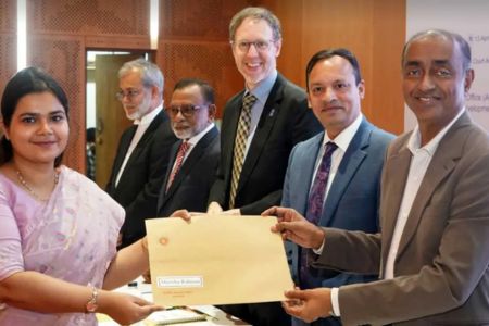 ইংরেজি মাধ্যমে পড়ুয়া মেধাবীদের জন্য বার কাউন্সিল পরীক্ষা যেন ‘কঠিন বাস্তবতা’ না হয়-আইনমন্ত্রী