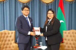 বাংলাদেশ থেকে স্বাস্থ্যকর্মী নিয়োগে আগ্রহী মালদ্বীপ