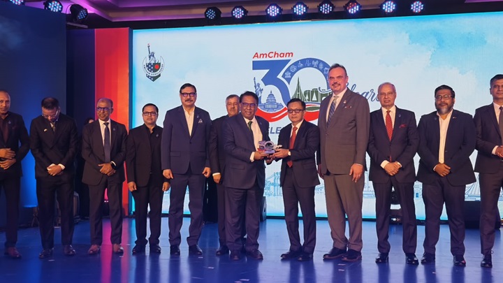 বাংলাদেশে ৫ বিলিয়ন ডলার মার্কিন বিনিয়োগ আনার লক্ষ্য: বাণিজ্যমন্ত্রী