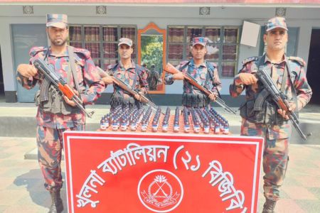 বেনাপোল সীমান্ত থেকে মাদকদ্রব্য উদ্ধার