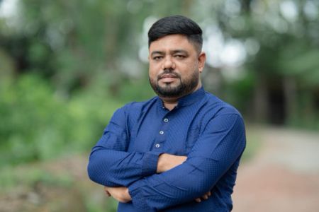বেনাপোল পৌরসভার ৫ নম্বর ওয়ার্ডে কাউন্সিলর পদপ্রার্থী মফিজুর রহমান পিন্টুর গণসংযোগ