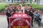 বেনাপোল পুটখালী সিমান্ত এলাকায় বিজিবি অভিযানে ৩ পিচ স্বর্ণবারসহ আটক-১