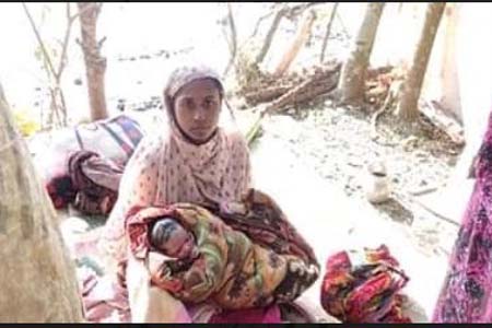 বেনাপোলে পিতৃবিহীন এক ছেলে সন্তান এর জন্ম