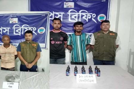 বেনাপোলে ডিবির অভিযানে গাঁজা ও ফেনসিডিলসহ তিন মাদক ব্যবসায়ী আটক