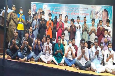 ২১ আগষ্ট গ্রেনেড হামলায় নিহতদের আত্মার মাগফিরাত কামনায় বেনাপোলে দোয়া অনুষ্ঠান