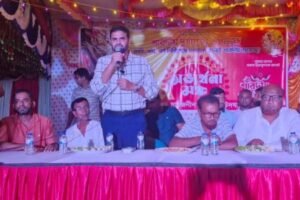 ‘ধর্ম যার যার, রাষ্ট্র সবার’-বেনাপোলে দুর্গাপূজার মণ্ডপে যুবদল নেতা ইমদাদ