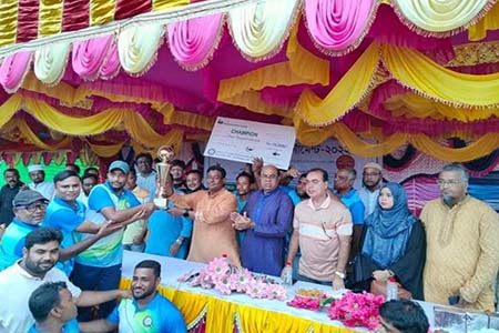 বেনাপোল স্টাফ এসোসিয়েশন আয়োজিত বার্ষিক ক্রিকেট টুর্নামেন্টে ব্যাংক শাখা জয়ী