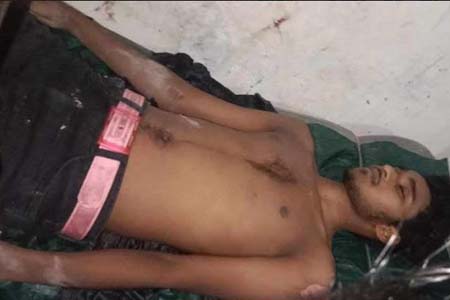 মোটরসাইকেল-ট্রলি মুখোমুখি