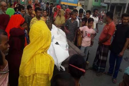 বাস চাপায় এক শ্রমিক নিহত 