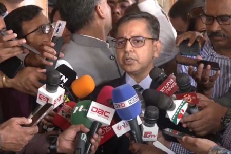 বাংলাদেশিদের জন্য মানসম্মত স্বাস্থ্যসেবা দিতে ভারত প্রতিশ্রুতিবদ্ধ - কমিশনার প্রণয় কুমার ভার্মা