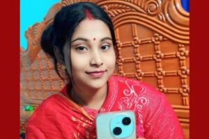 বিজয়া দশমীতে সিঁদুর খেলতে গিয়ে প্রাণ গেল নববধূর
