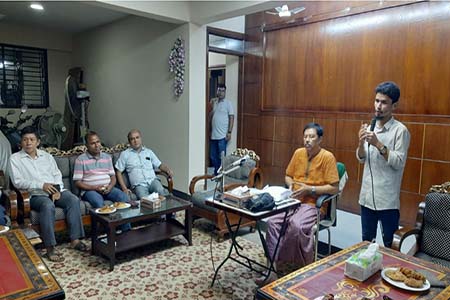 অসুস্থ মাকে বাঁচাতে পাশে দাঁড়ালেন মানবিকতায় বিশ্বাসী পার্বত্যমন্ত্রী বীর বাহাদুর উশৈসিং এমপি