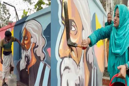 রবীন্দ্রনাথের গ্রাফিতিতে কালি, বাঙালির সংস্কৃতি ও ইতিহাসের প্রতি অসম্মান নিয়ে বিতর্ক