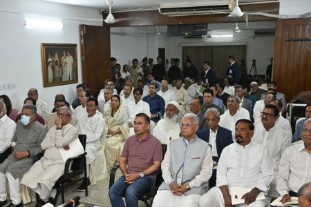 বিএনপির সংসদ সদস্যদের দ্বিতীয় দিনের কর্মশালা চলছে