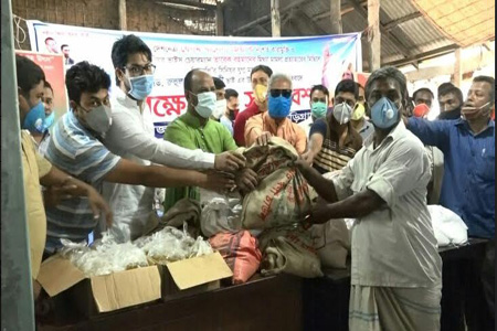 কুড়িগ্রামে ৫ শতাধিক পরিবারকে ত্রাণ বিতরণ করলো বিএনপি